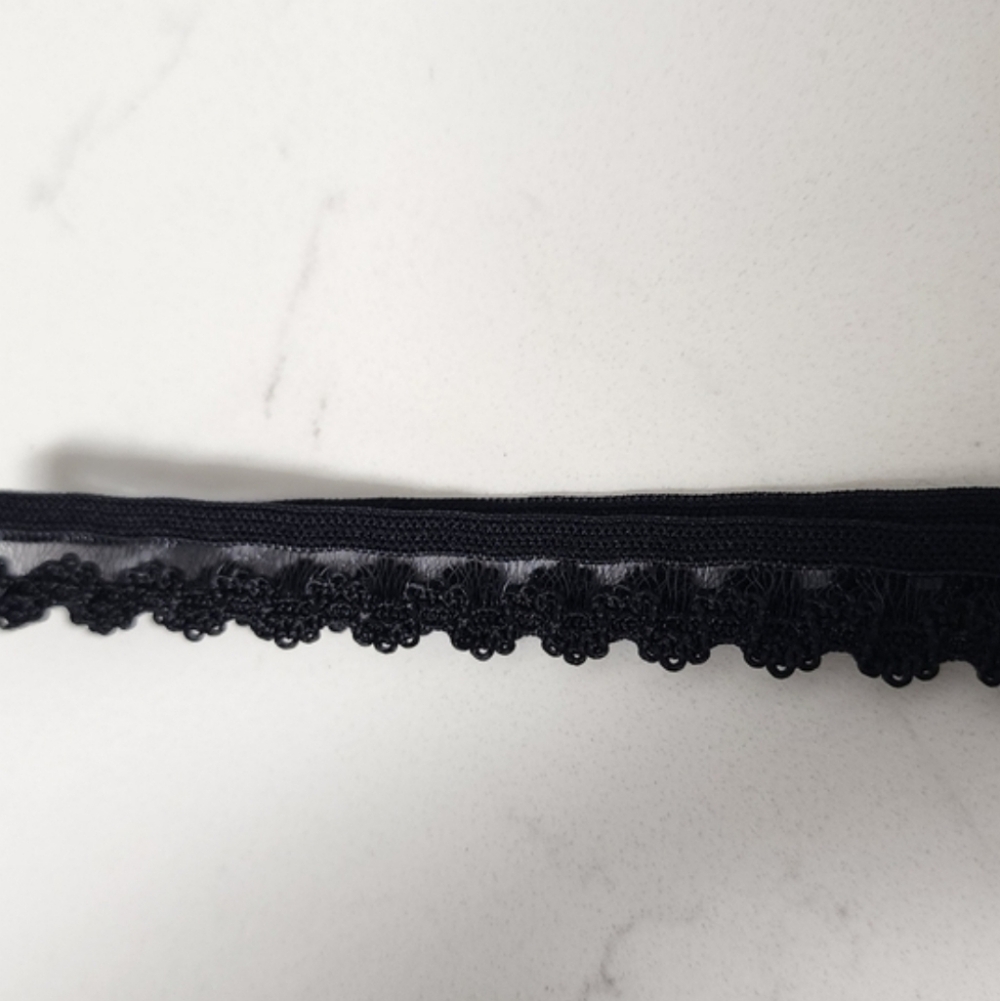 Lace Choker Necklace - Picture 2 of 5
